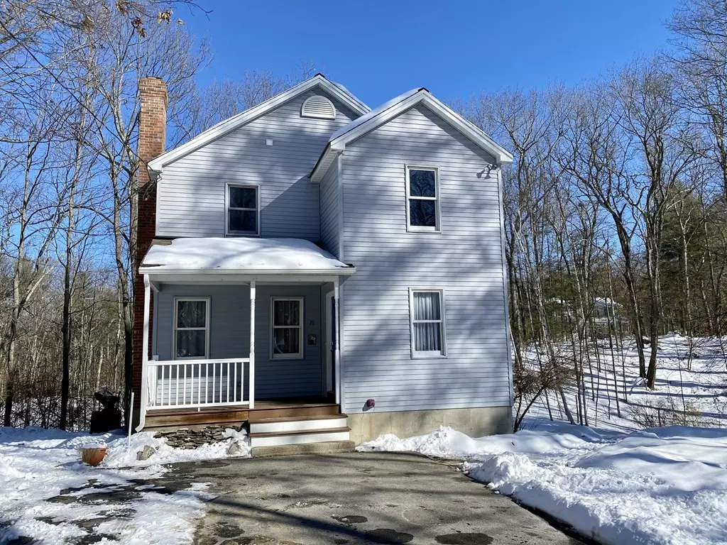Groton, MA 01450,19 Lone Ln