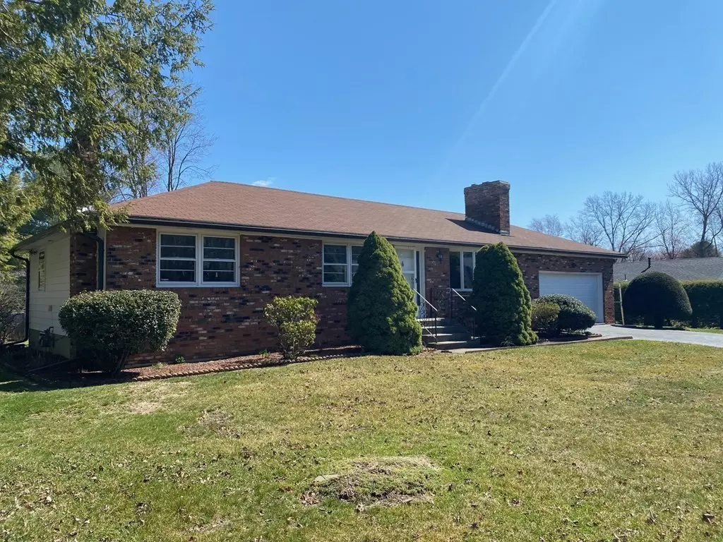 Agawam, MA 01001,16 Fernwood Dr