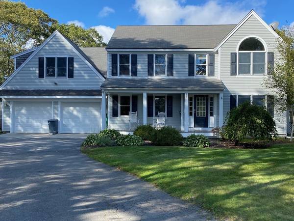 110 Ashumet Rd, Falmouth, MA 02536