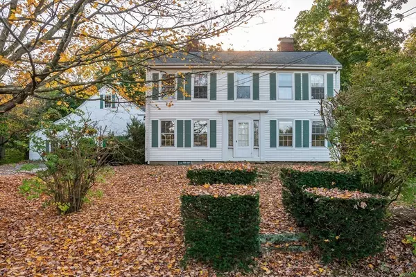 7 Elm Street, Foxboro, MA 02035