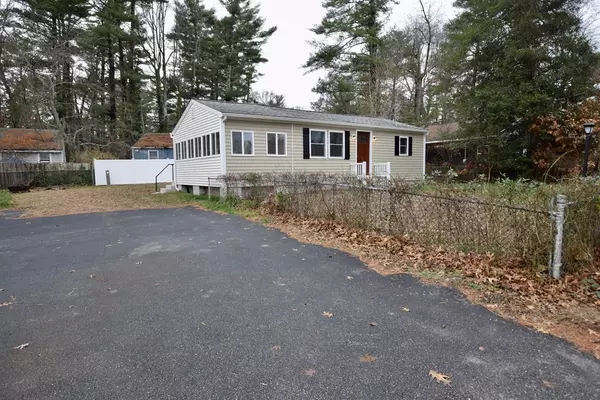 6 Second Avenue, Lakeville, MA 02347