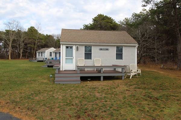 Truro, MA 02652,121 Shore Rd #8