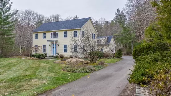 17 Rock Brook Way, Boxford, MA 01921