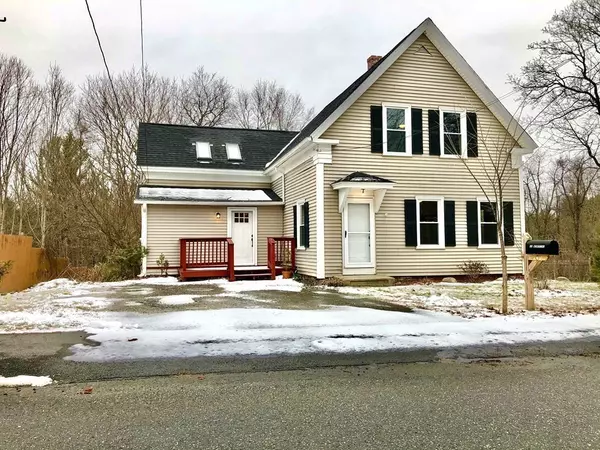 30 Memorial St, Templeton, MA 01468