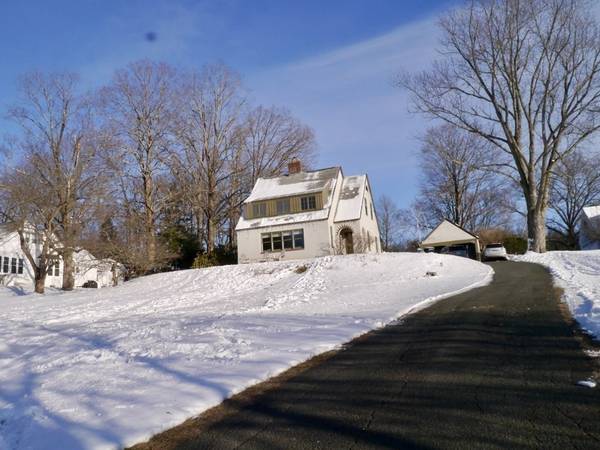 Greenfield, MA 01301,637 Bernardston Rd