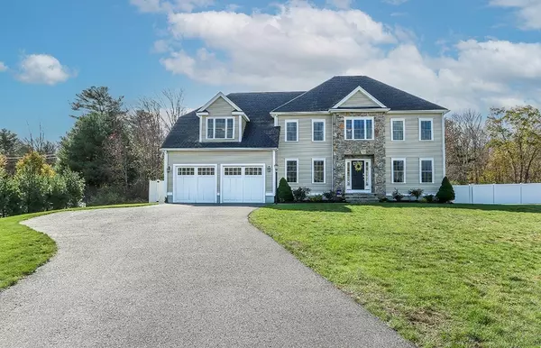 2 Lincoln Hill Way, Foxboro, MA 02035