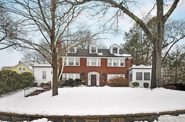 75 Winchester Rd, Arlington, MA 02474