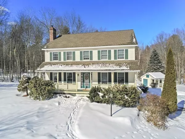 36 Dow Street, Pepperell, MA 01463