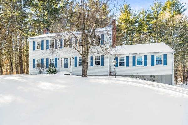 525 Sugar Rd, Bolton, MA 01740