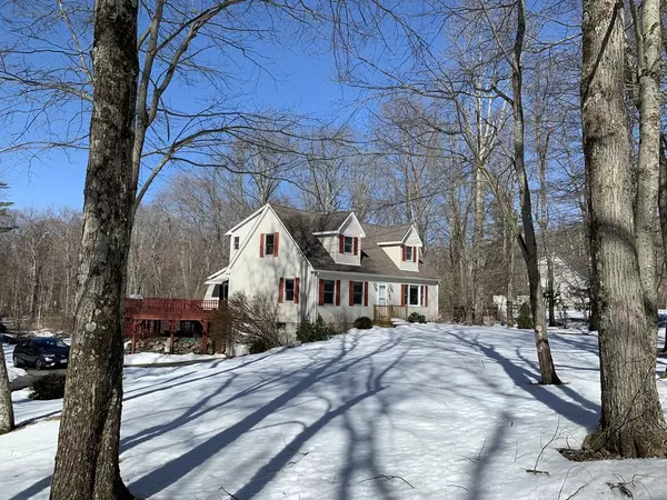 1164 Dunhamtown Brimfield Rd, Brimfield, MA 01010