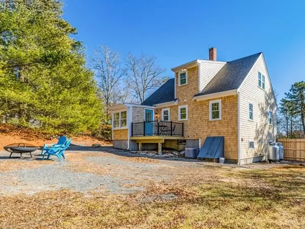 Bourne, MA 02559,94 Barlows Landing