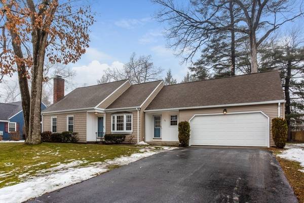 76 Duxbury Lane, Longmeadow, MA 01106