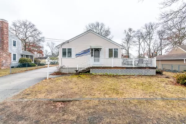 32 Taft Street, Wareham, MA 02571