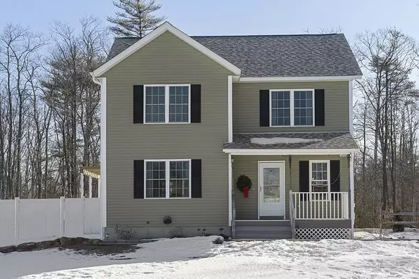 17 Lafayette Rd, Templeton, MA 01468