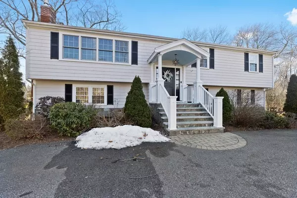 257R Central Street, Hingham, MA 02043