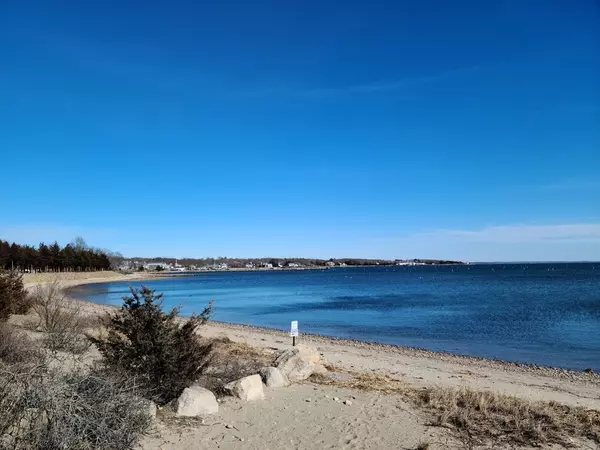 Mattapoisett, MA 02739,9 Railroad Ave