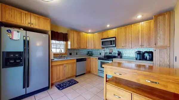 Worcester, MA 01602,20 Glendale St