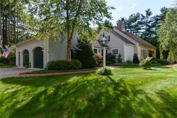 6 Briggs Lane Ct, Marion, MA 02738