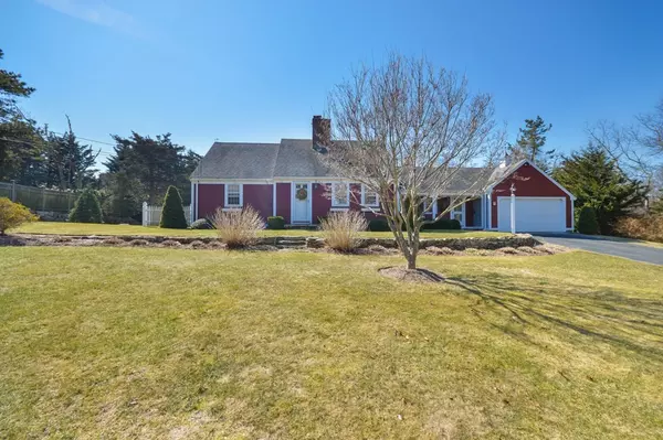 26 Bob White Lane, Falmouth, MA 02540