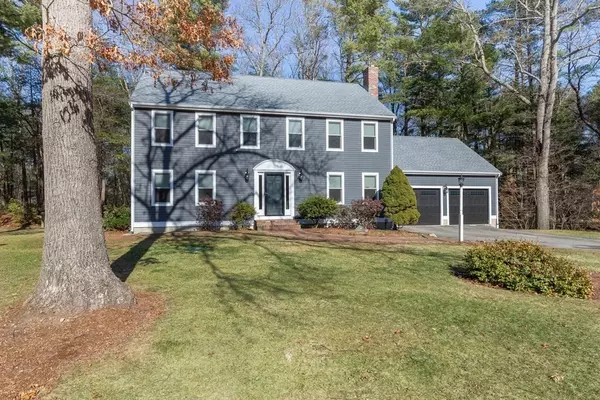 5 Ridgewood Path, Foxboro, MA 02035