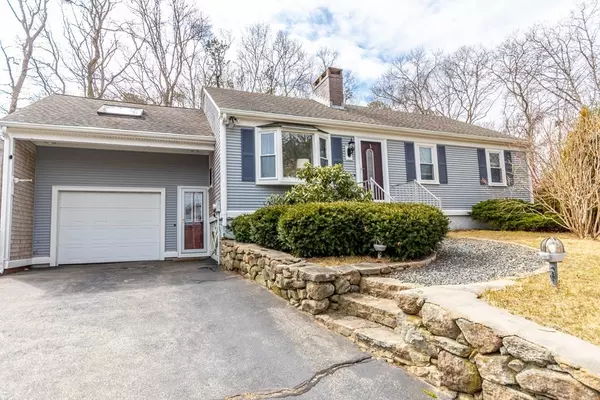 2 Long Boat Rd, Bourne, MA 02532