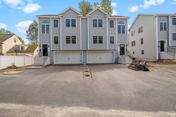 81a Valmor, Worcester, MA 01604