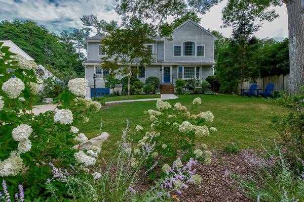 56 Lewis Street, Marion, MA 02738