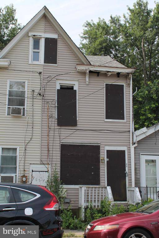 375 CUMMINGS AVE, Trenton, NJ 08611