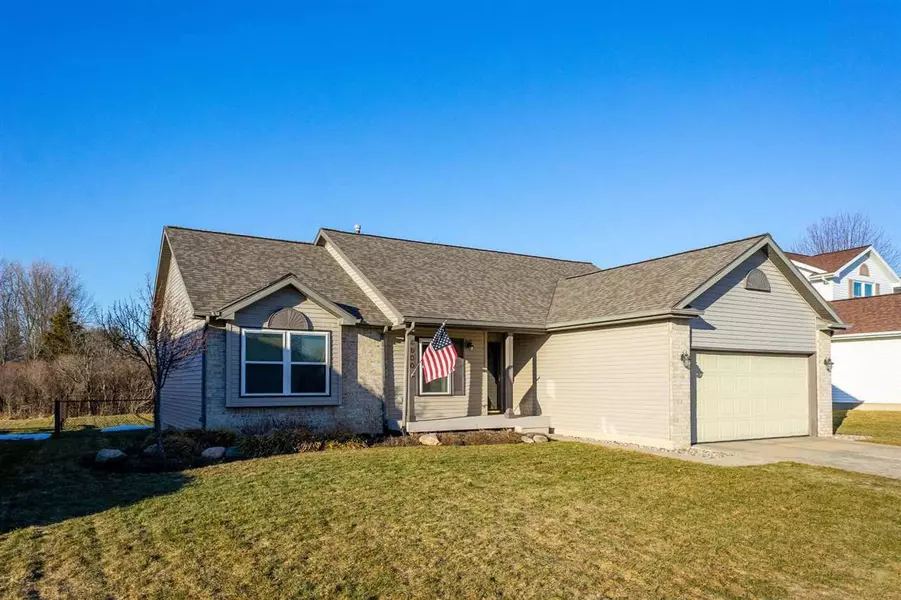 4600 DONCASTER AVE, Holt, MI 48842-