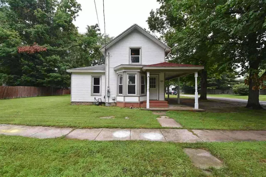 135 OAK ST, Morenci, MI 49256