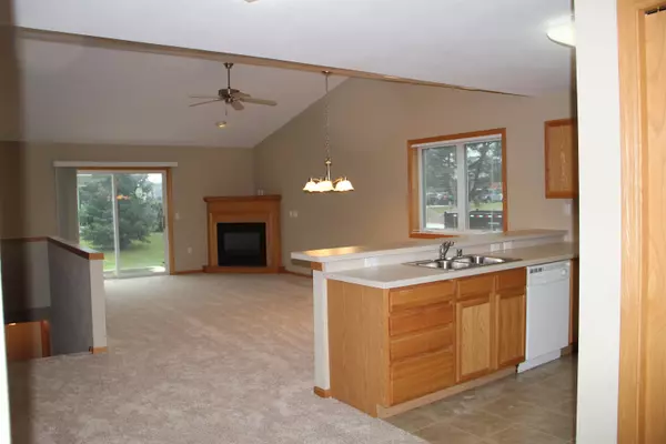 Oregon, WI 53575,111 Alpine Meadows Ct