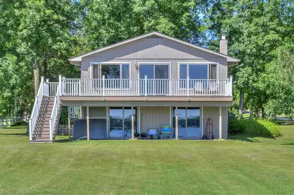 274 STEVES SCENIC DR, Horton, MI 49246