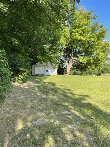 9595 M-43, Hope Twp, MI 49046