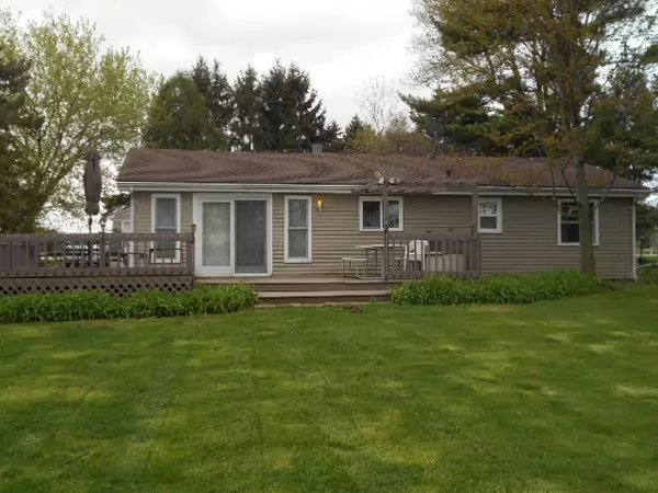 W10322 SUNNY POINT RD, Beaver Dam, WI 53916