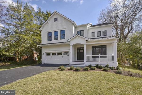 2123 GREENWICH ST, Falls Church, VA 22043