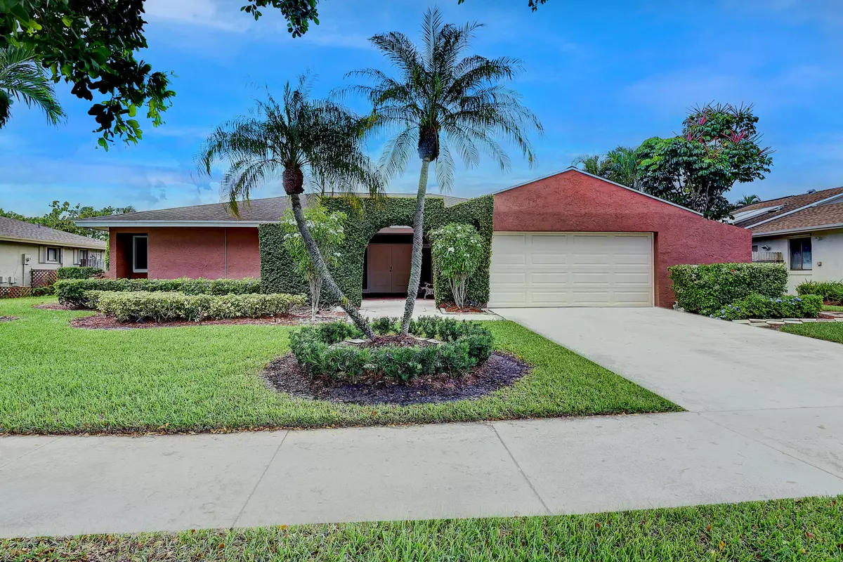 Boca Raton, FL 33487,17719 Crooked Oak AVE