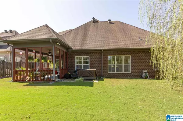 Helena, AL 35080,405 RIVER OAKS LANE