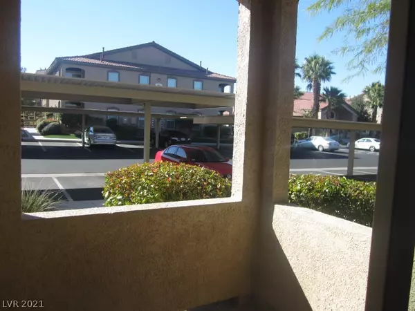 Henderson, NV 89052,2305 W Horizon Ridge Parkway #3812