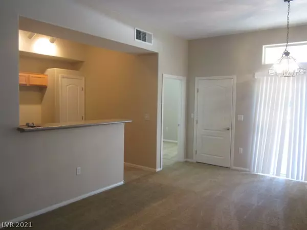 Henderson, NV 89052,2305 W Horizon Ridge Parkway #3812