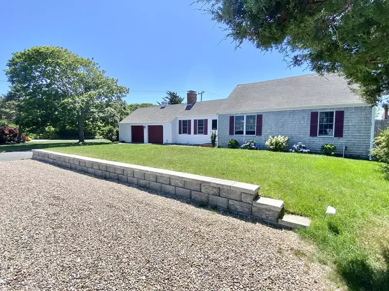 3 Cape Isle Dr, Yarmouth, MA 02664