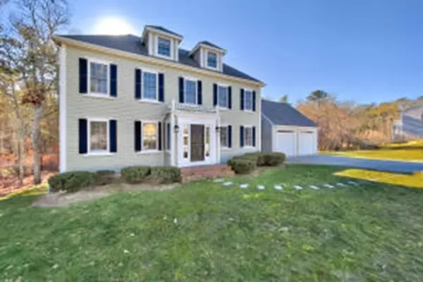 107 Courtney Rd, Harwich, MA 02645