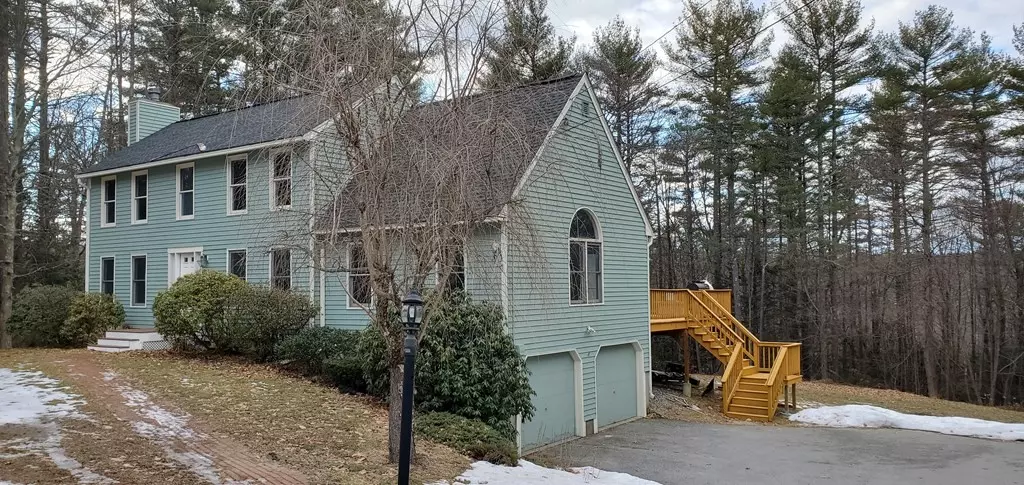 13 Rock Raymond Rd, Brookline, NH 03033