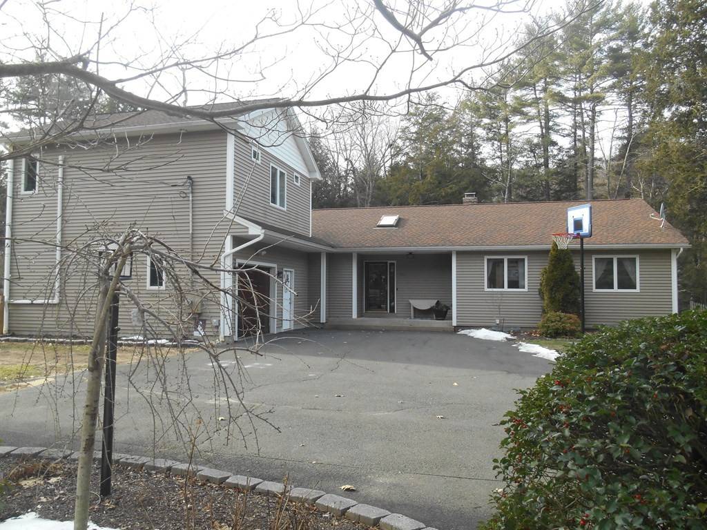 457 Loomis St, Westfield, MA 01085