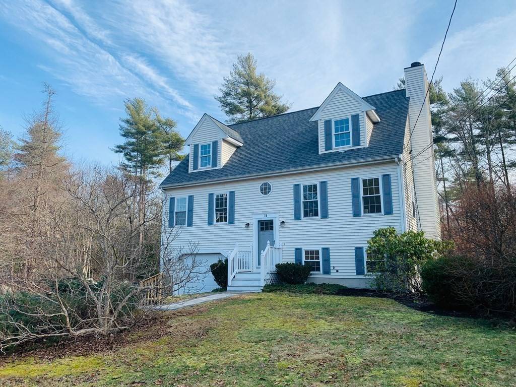 50 Blueberry Dr, Acushnet, MA 02743