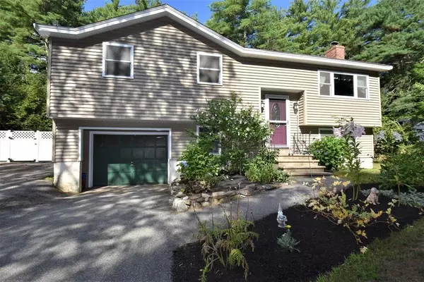 31 Proctor Rd, Townsend, MA 01469