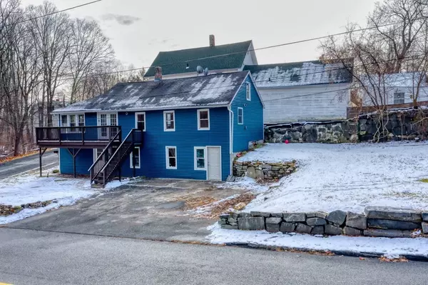 32 Flynt Ave, Monson, MA 01057