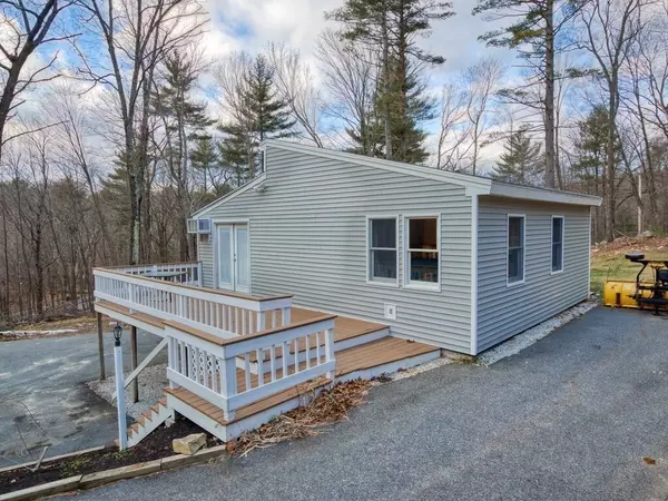 154 Hudson Rd, Bolton, MA 01740