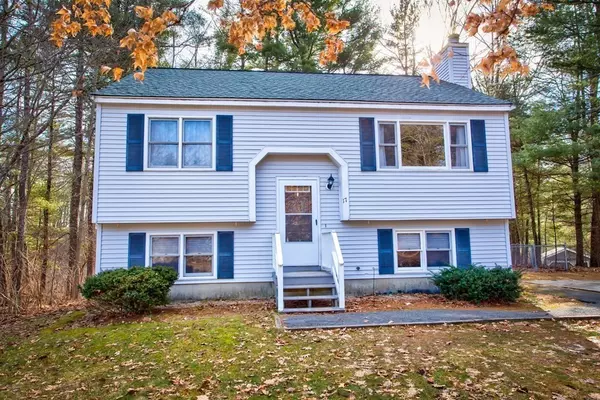 17 Douglas Dr, Ayer, MA 01432