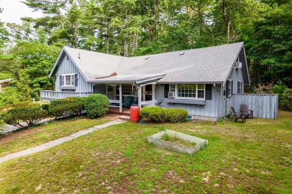 526 Delano Rd, Marion, MA 02738