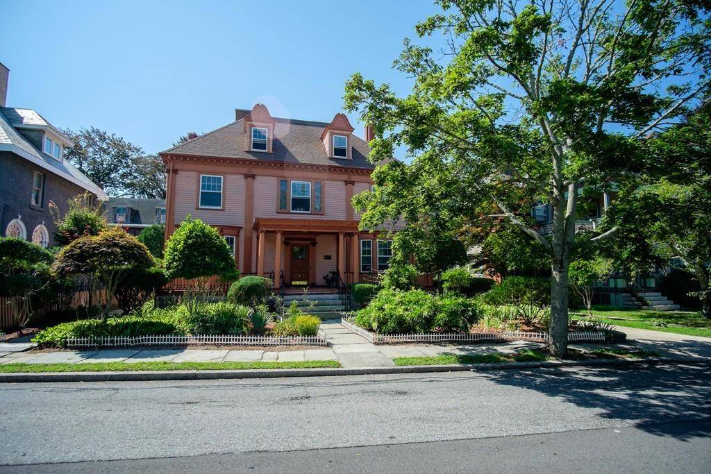 New Bedford, MA 02740,74 Hawthorn St
